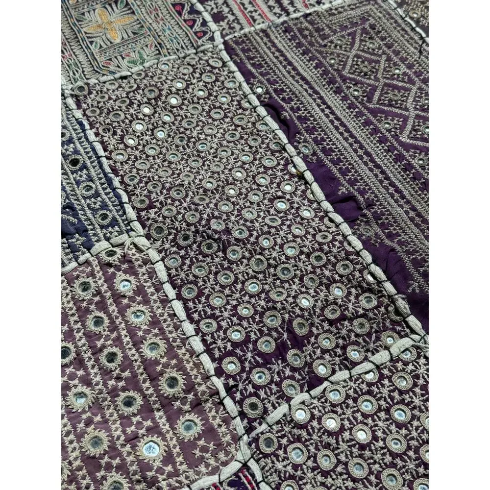 VTG Handmade Indian Patchwork Wall Hanging Rug Mirror Work Embroidered Textile